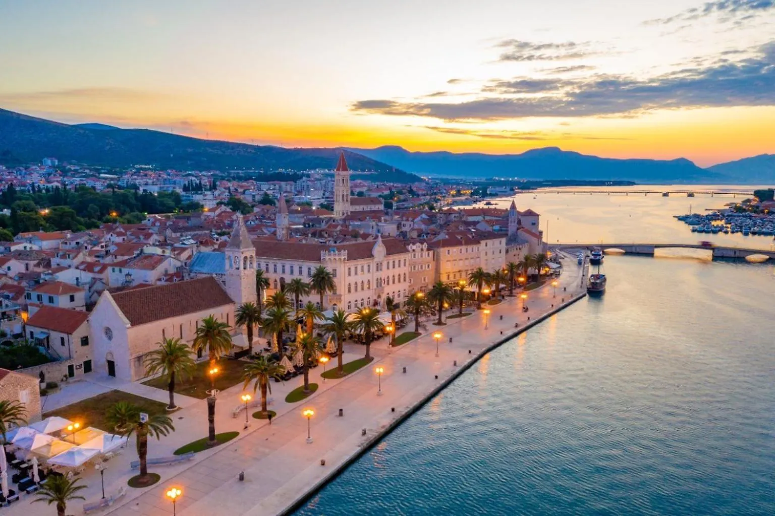 Argola Lägenhet Trogir